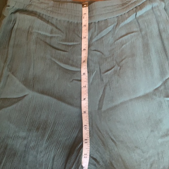 Aritzia-Babaton high rise pants size Small - Picture 10 of 16